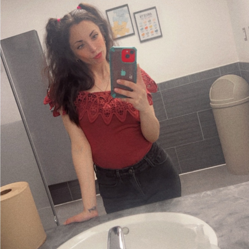 Meet your Posher, Jenna